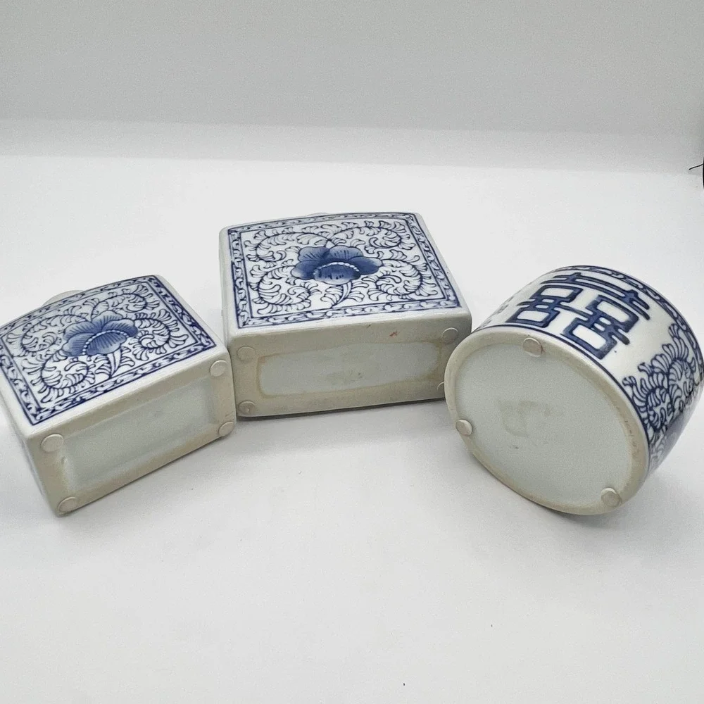 Vintage Two's Company Ceramic‎ Blue White Floral Tea Caddies Canisters Set of 3
